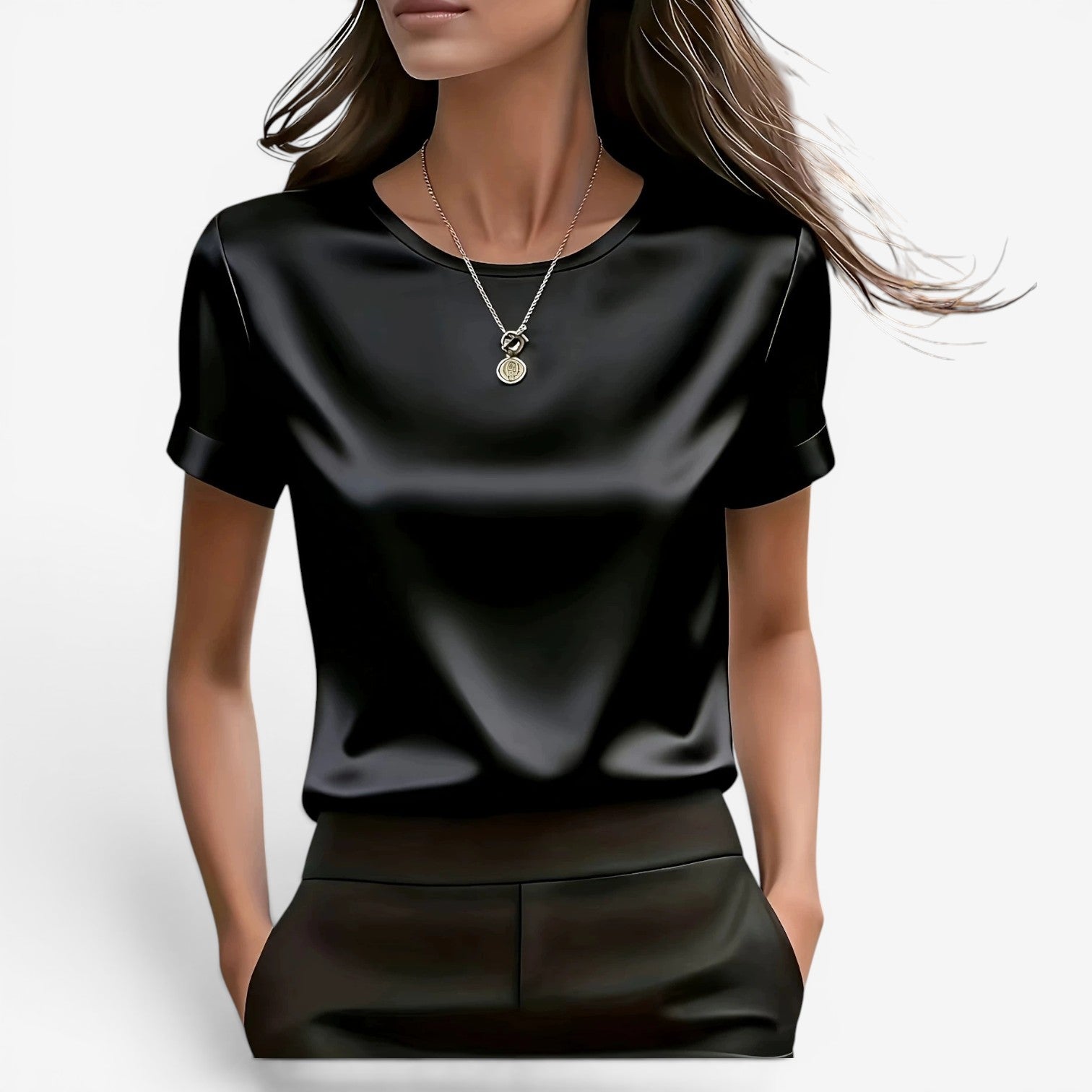 Adina™ T-shirt élégant en satin