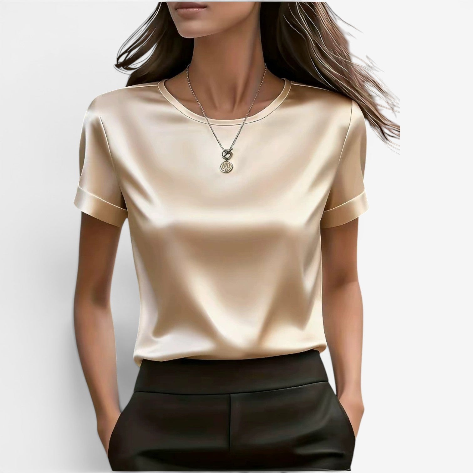 Adina™ T-shirt élégant en satin