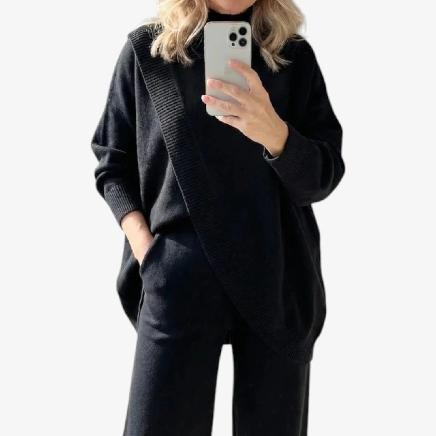 Lorella™ Elegant afslappet striksæt